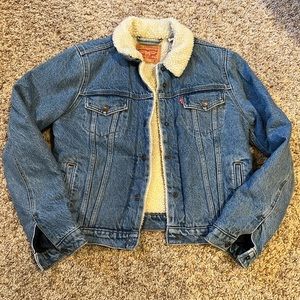 Levi’s Original Sherpa Trucker Jacket